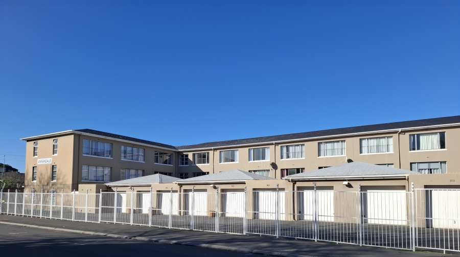 To Let 2 Bedroom Property for Rent in Diep River Western Cape